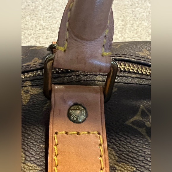 Lous Vuitton Keepall 60 with dust bag. - Picture 12 of 16